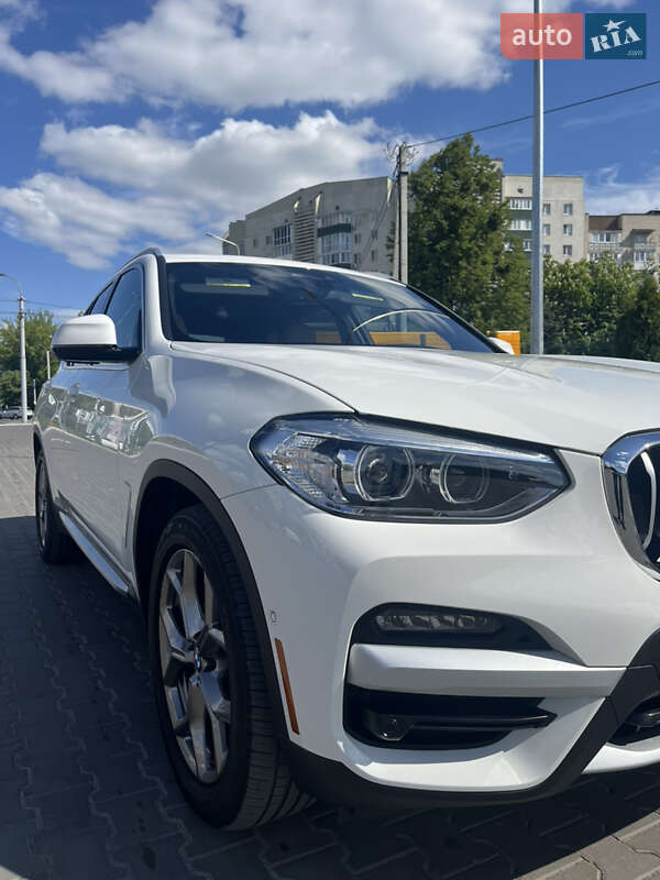 BMW X3 2021
