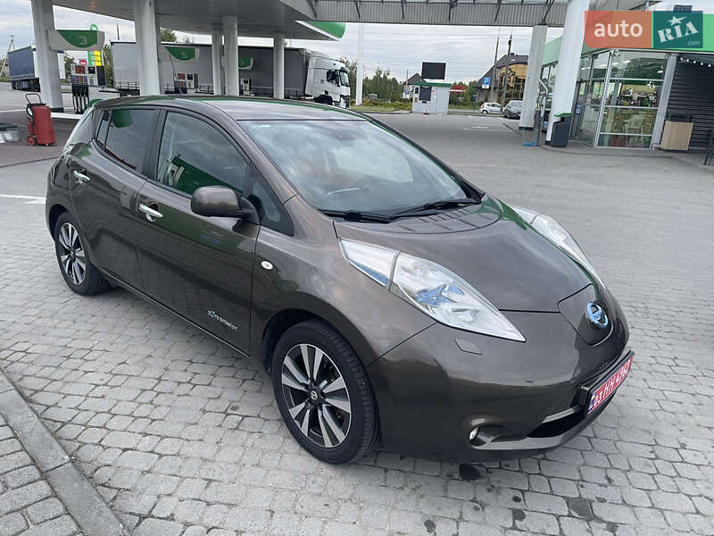 Nissan Leaf 2016