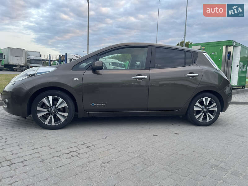 Nissan Leaf 2016