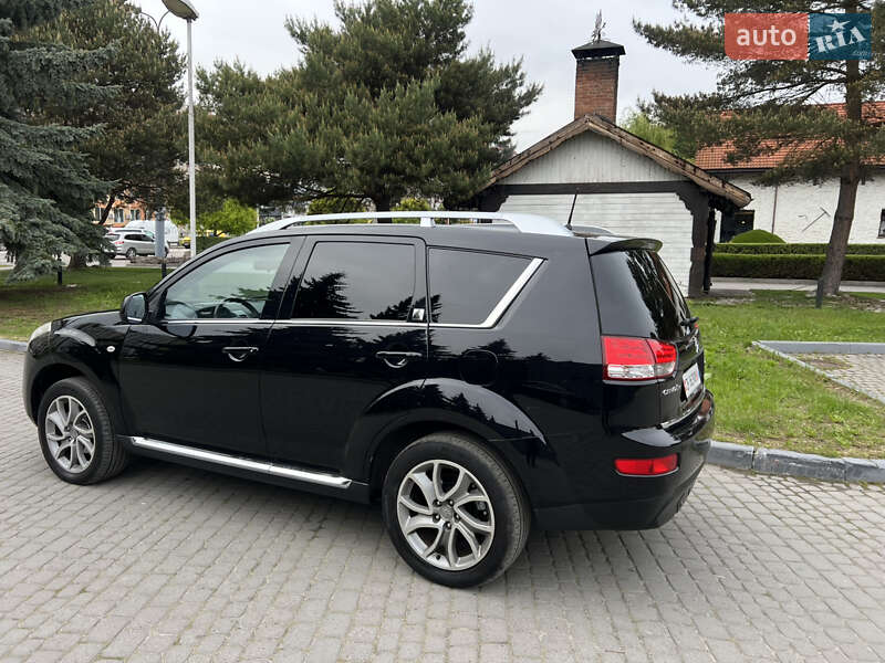 Citroen C-Crosser 2011