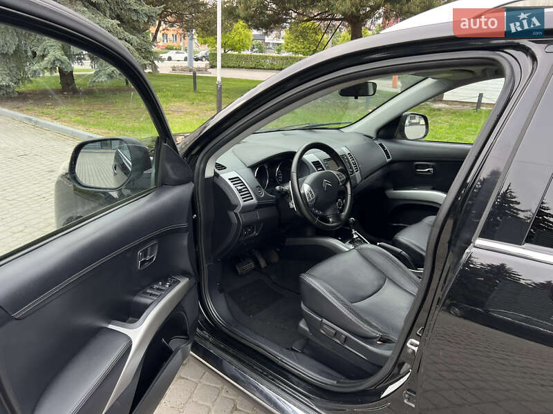 Citroen C-Crosser 2011