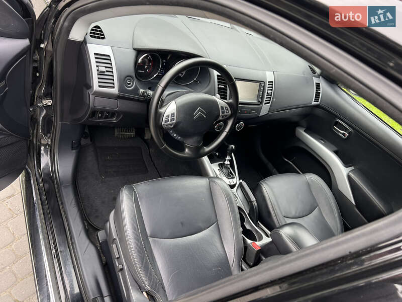 Citroen C-Crosser 2011