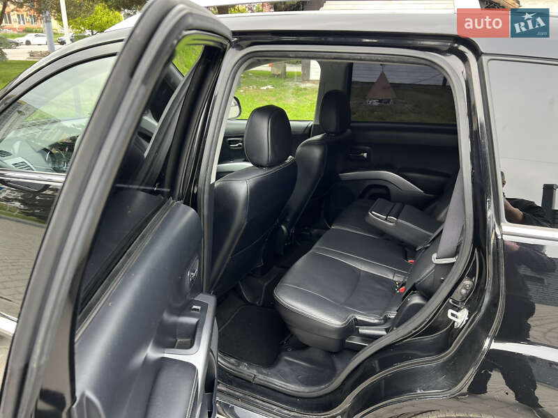 Citroen C-Crosser 2011