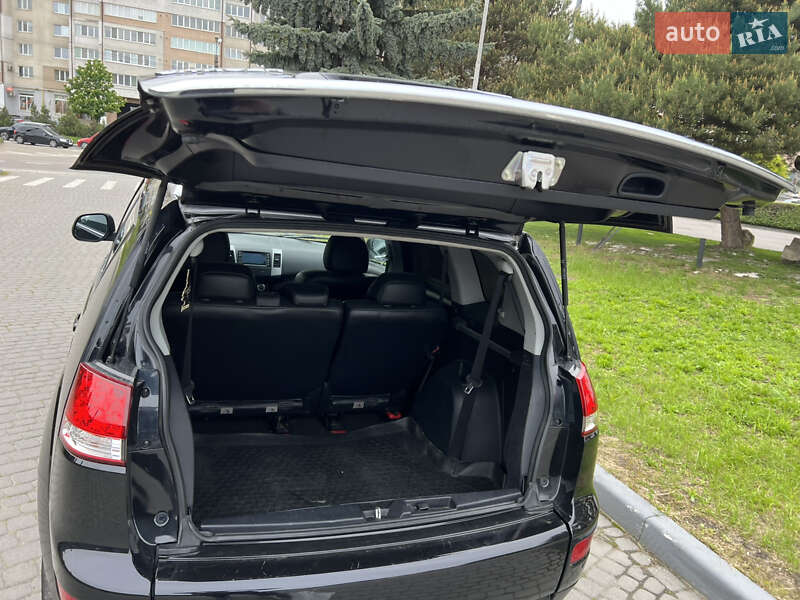 Citroen C-Crosser 2011