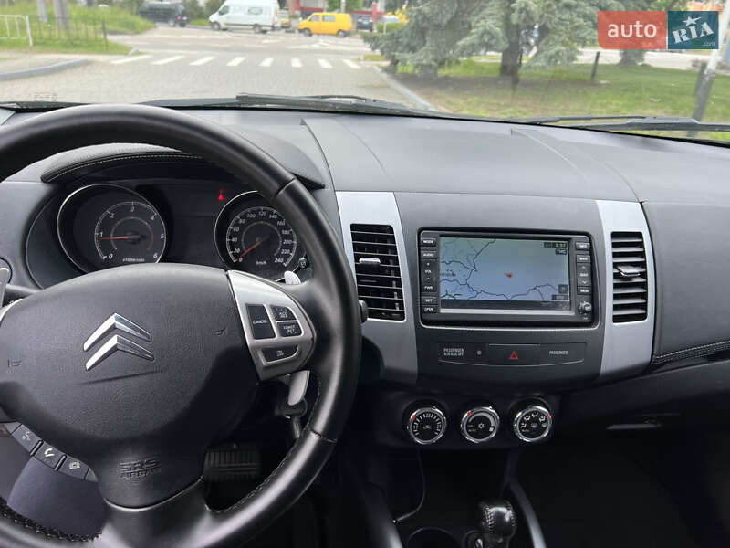 Citroen C-Crosser 2011