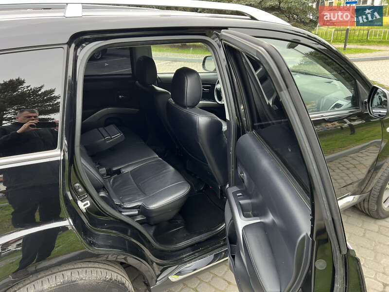 Citroen C-Crosser 2011