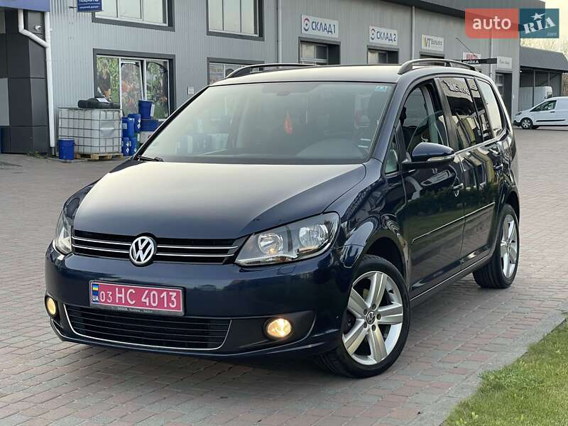 Volkswagen Touran 2011