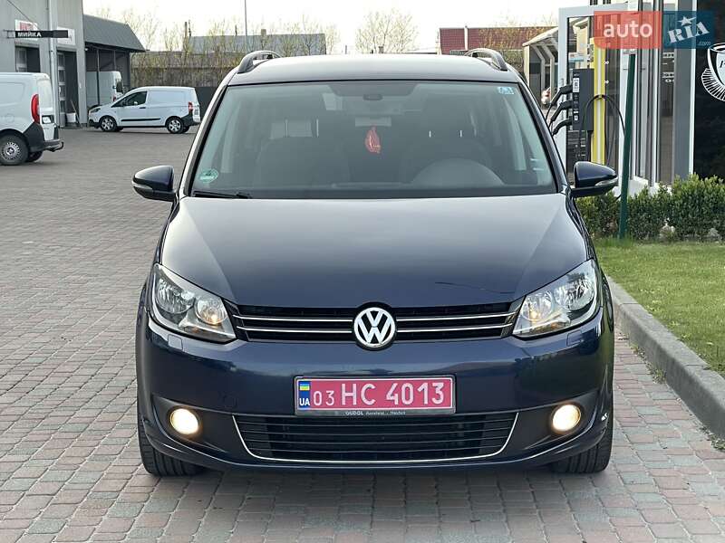 Volkswagen Touran 2011