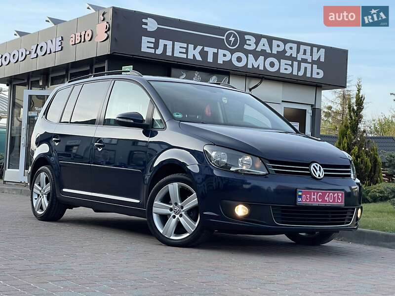 Volkswagen Touran 2011
