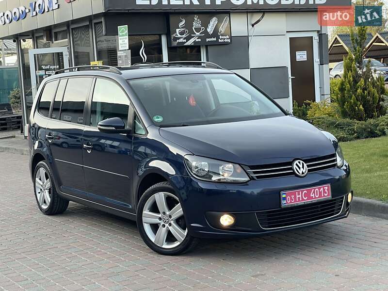 Volkswagen Touran 2011
