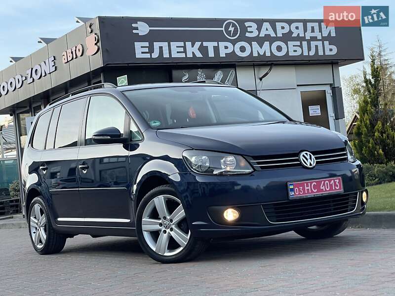 Volkswagen Touran 2011