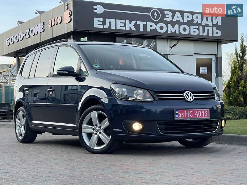Volkswagen Touran 2011