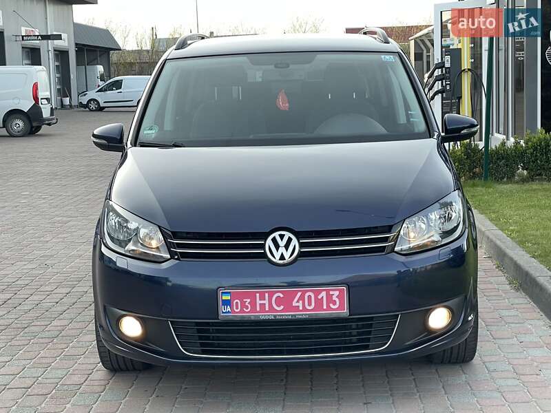 Volkswagen Touran 2011