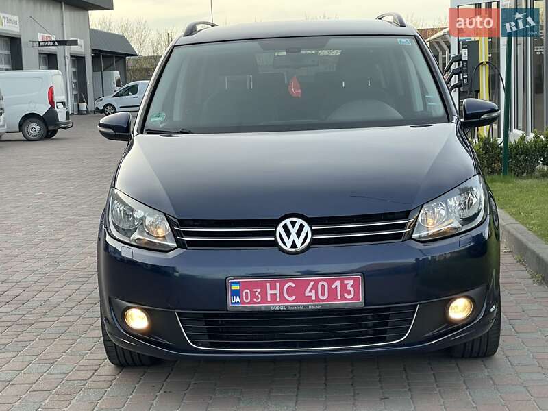 Volkswagen Touran 2011