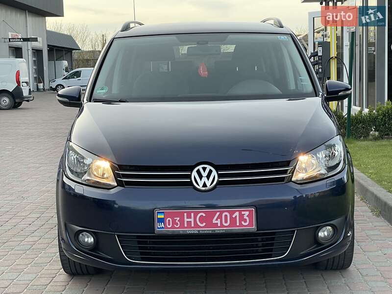 Volkswagen Touran 2011