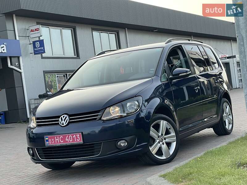 Volkswagen Touran 2011