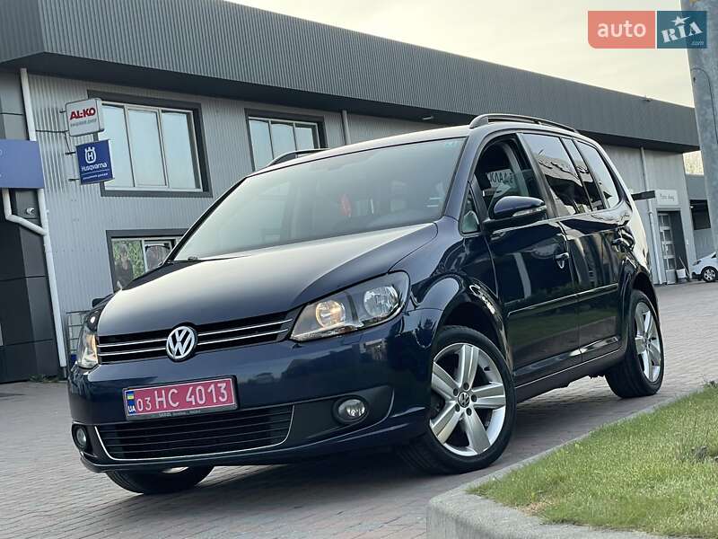 Volkswagen Touran 2011