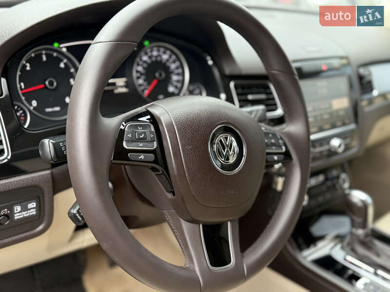 Volkswagen Touareg 2012