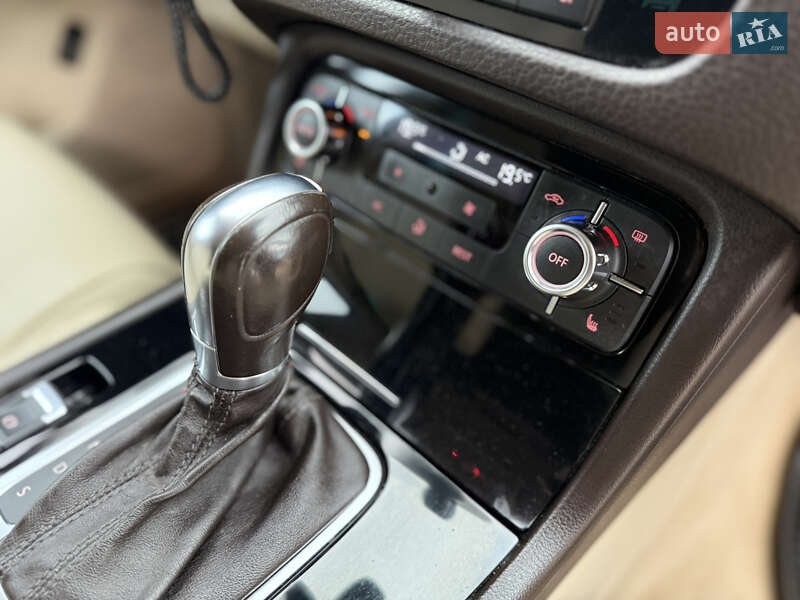 Volkswagen Touareg 2012