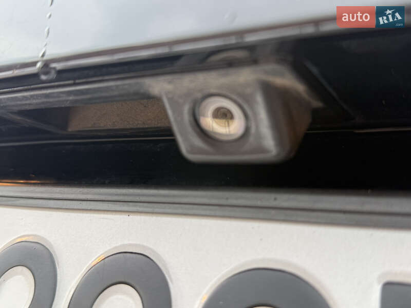 Volkswagen Touareg 2012