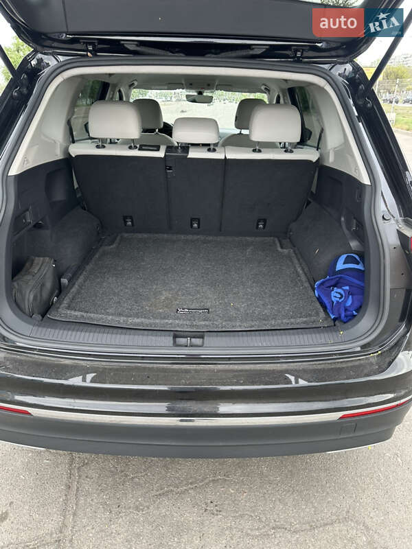 Volkswagen Tiguan 2021