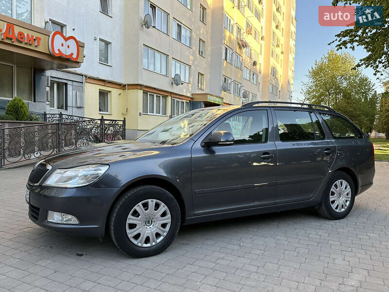Skoda Octavia 2011
