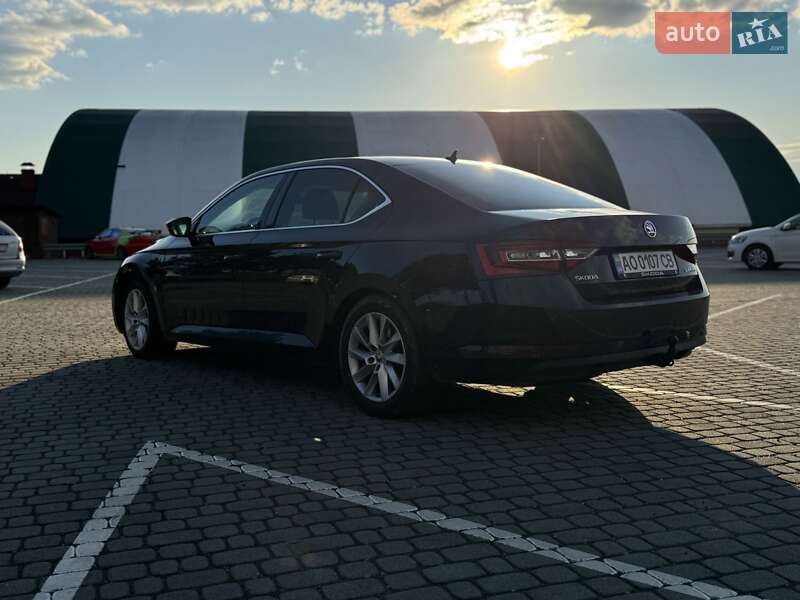 Skoda Superb 2015