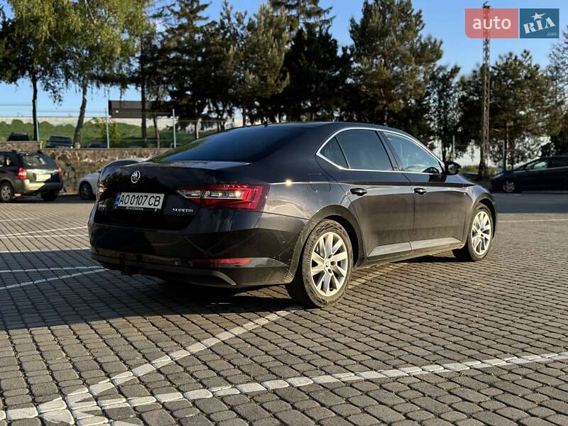 Skoda Superb 2015