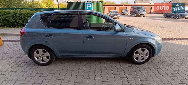 Kia Ceed 2008