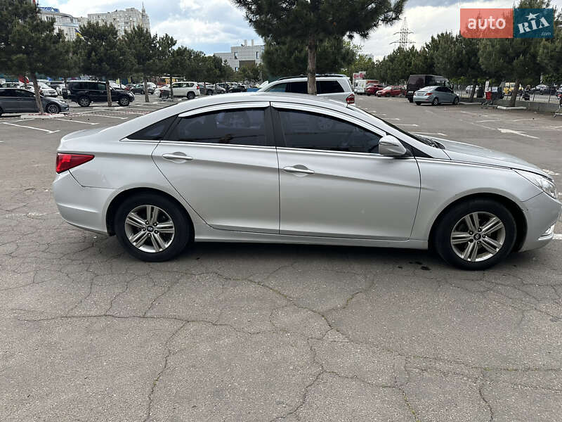 Hyundai Sonata 2014