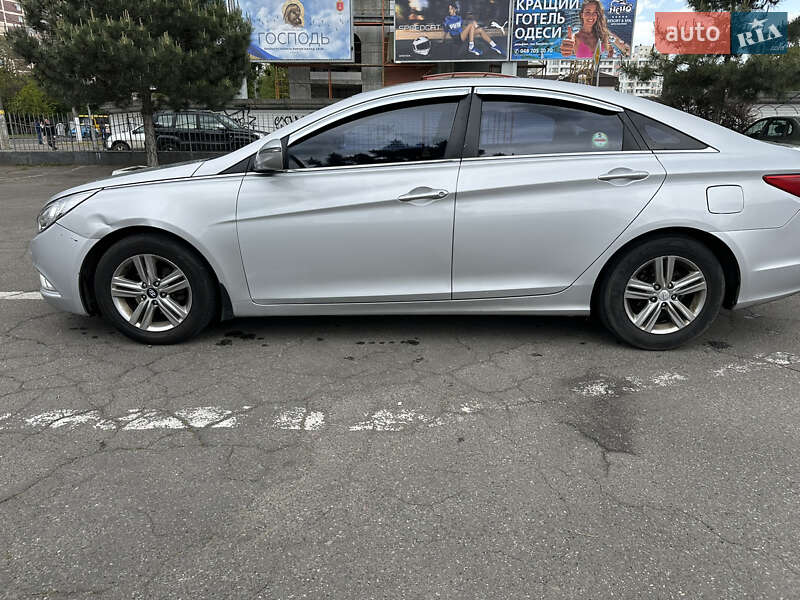 Hyundai Sonata 2014