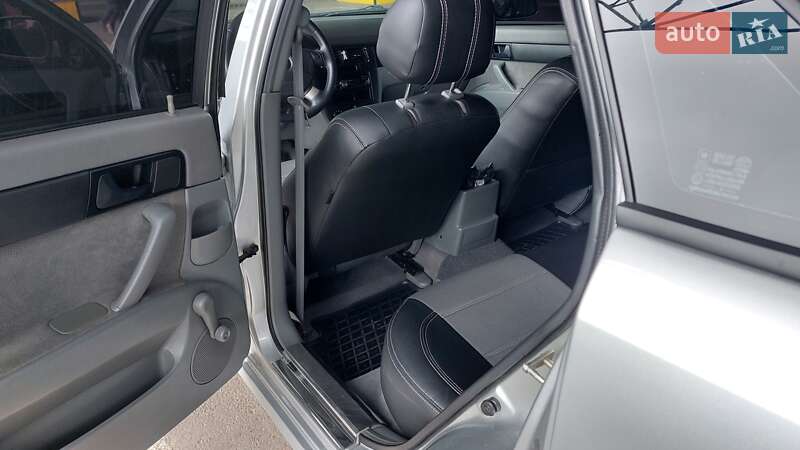 Chevrolet Lacetti 2011