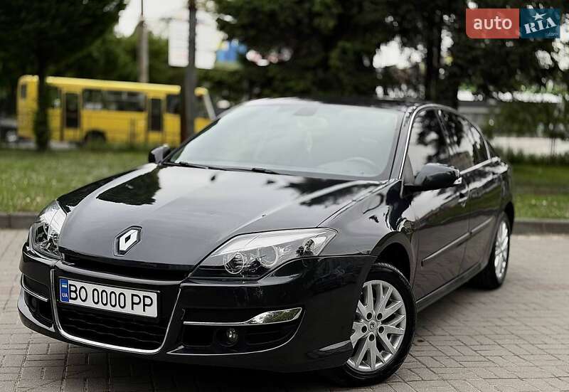 Renault Laguna 2015