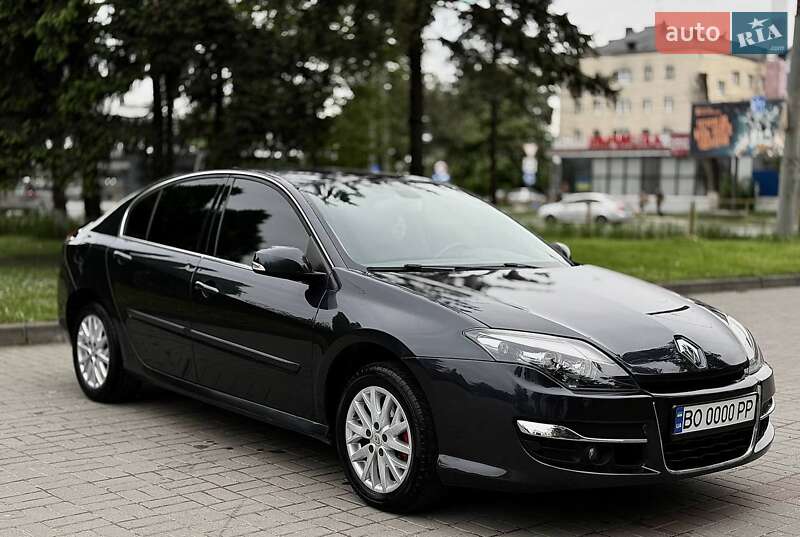 Renault Laguna 2015