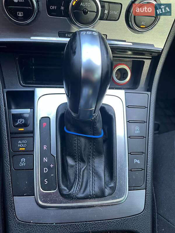 Volkswagen Passat 2012