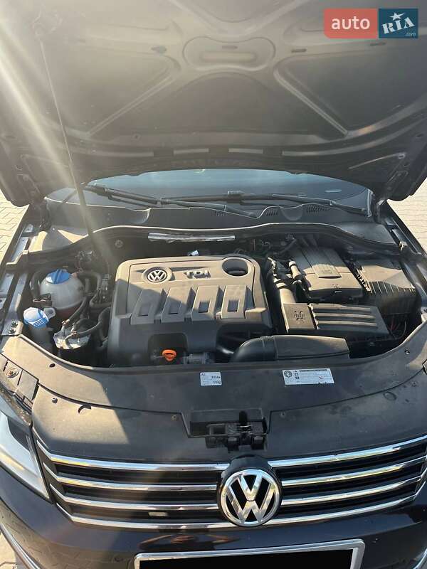 Volkswagen Passat 2012