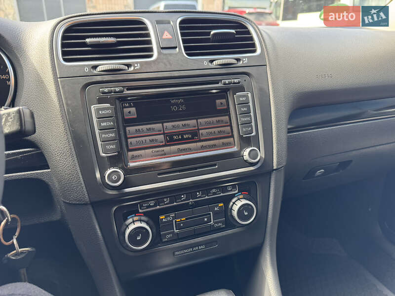 Volkswagen Golf 2008