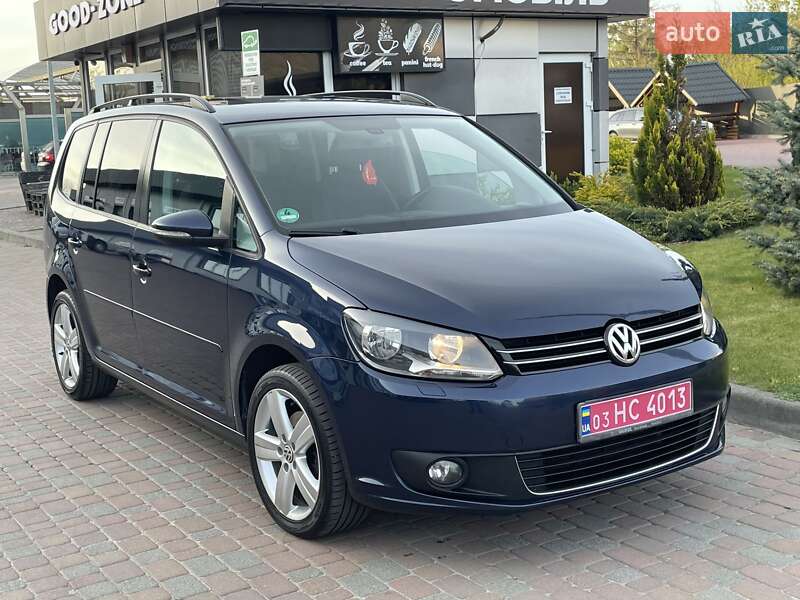 Volkswagen Touran 2011
