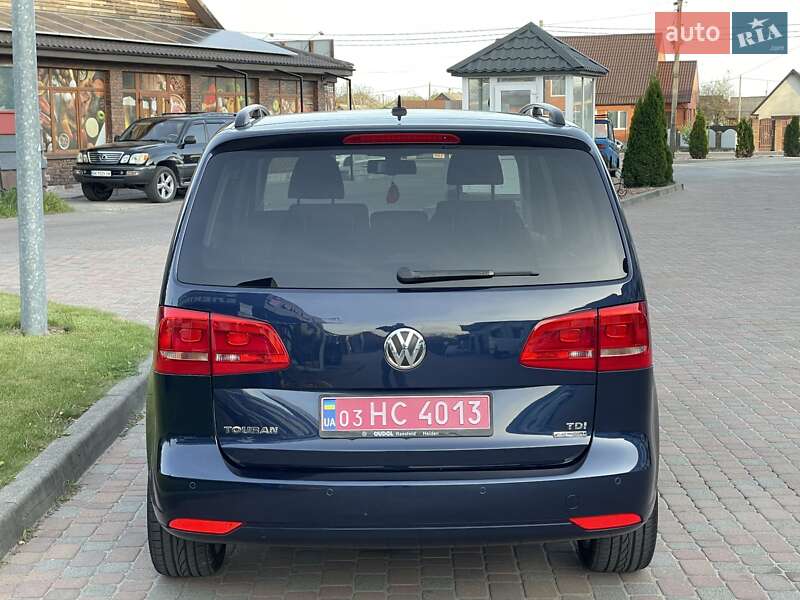 Volkswagen Touran 2011