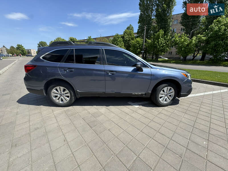 Subaru Outback 2016