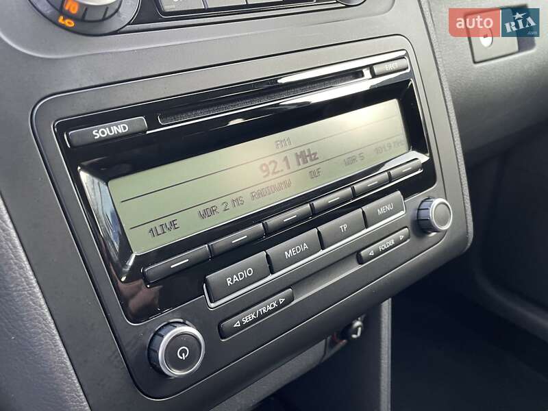 Volkswagen Touran 2011