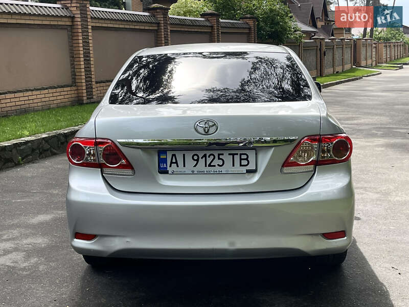 Toyota Corolla 2010