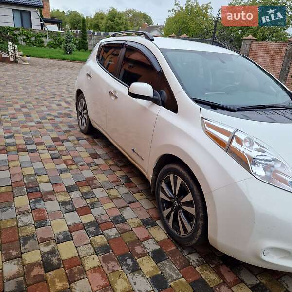 Nissan Leaf 2016