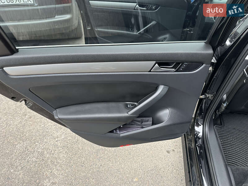 Volkswagen Passat 2012