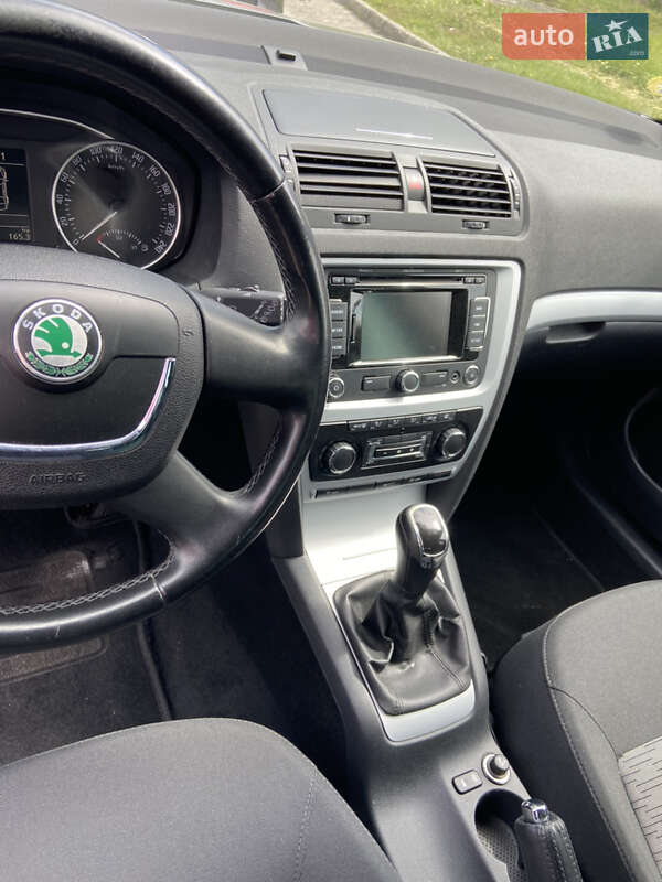 Skoda Octavia 2011