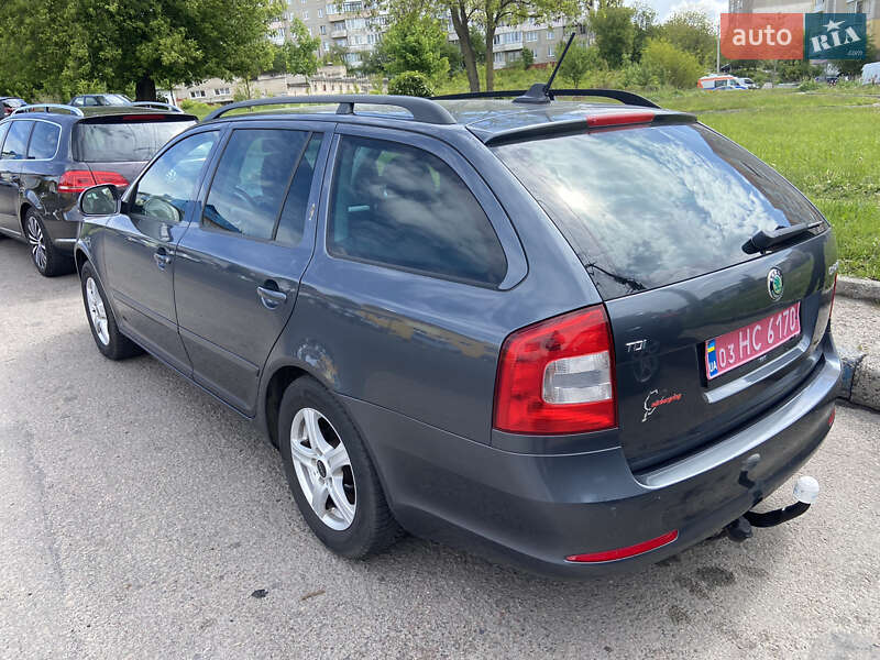 Skoda Octavia 2011
