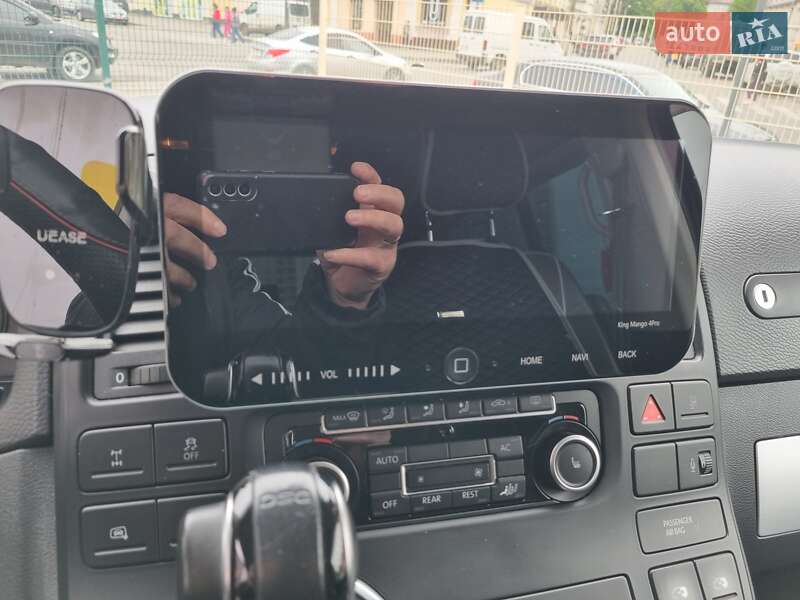 Volkswagen Multivan 2011