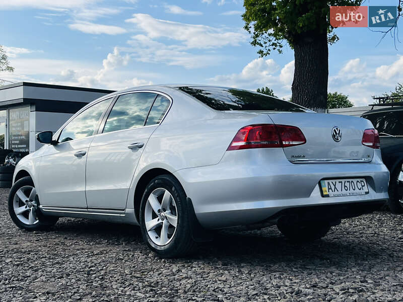 Volkswagen Passat 2012