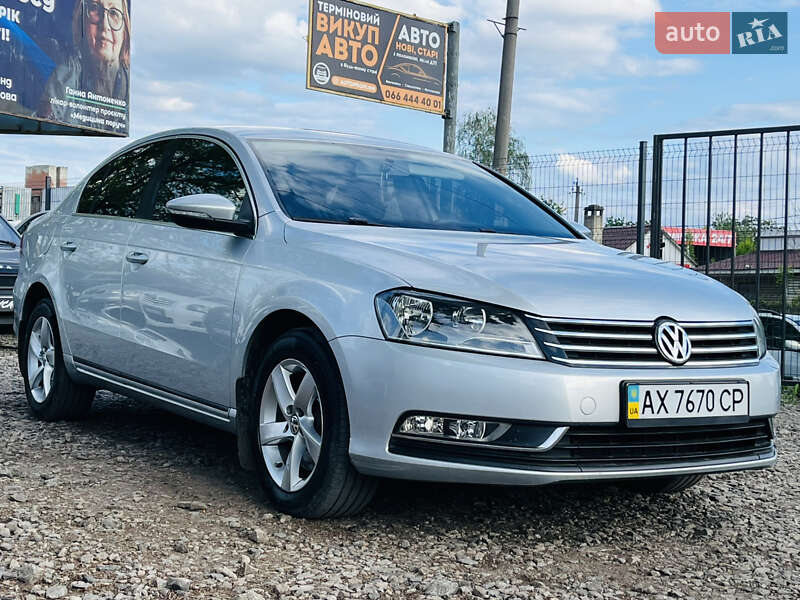 Volkswagen Passat 2012