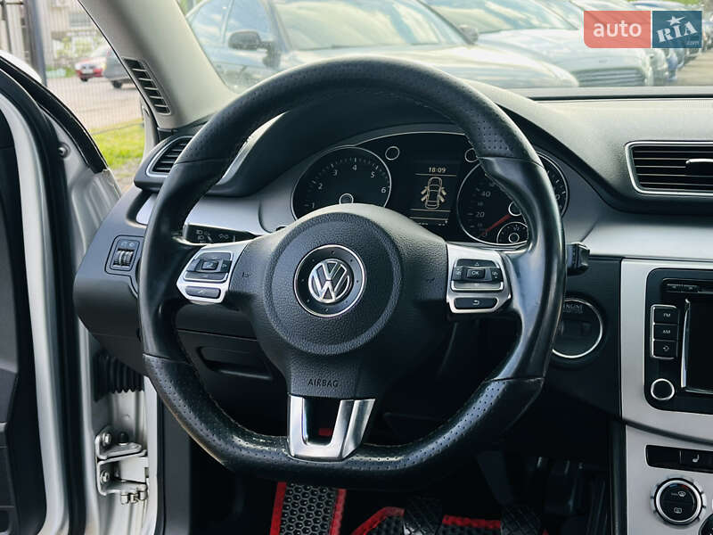 Volkswagen Passat 2012